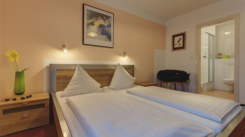 Hotel Luitpold Landshut Quarto foto